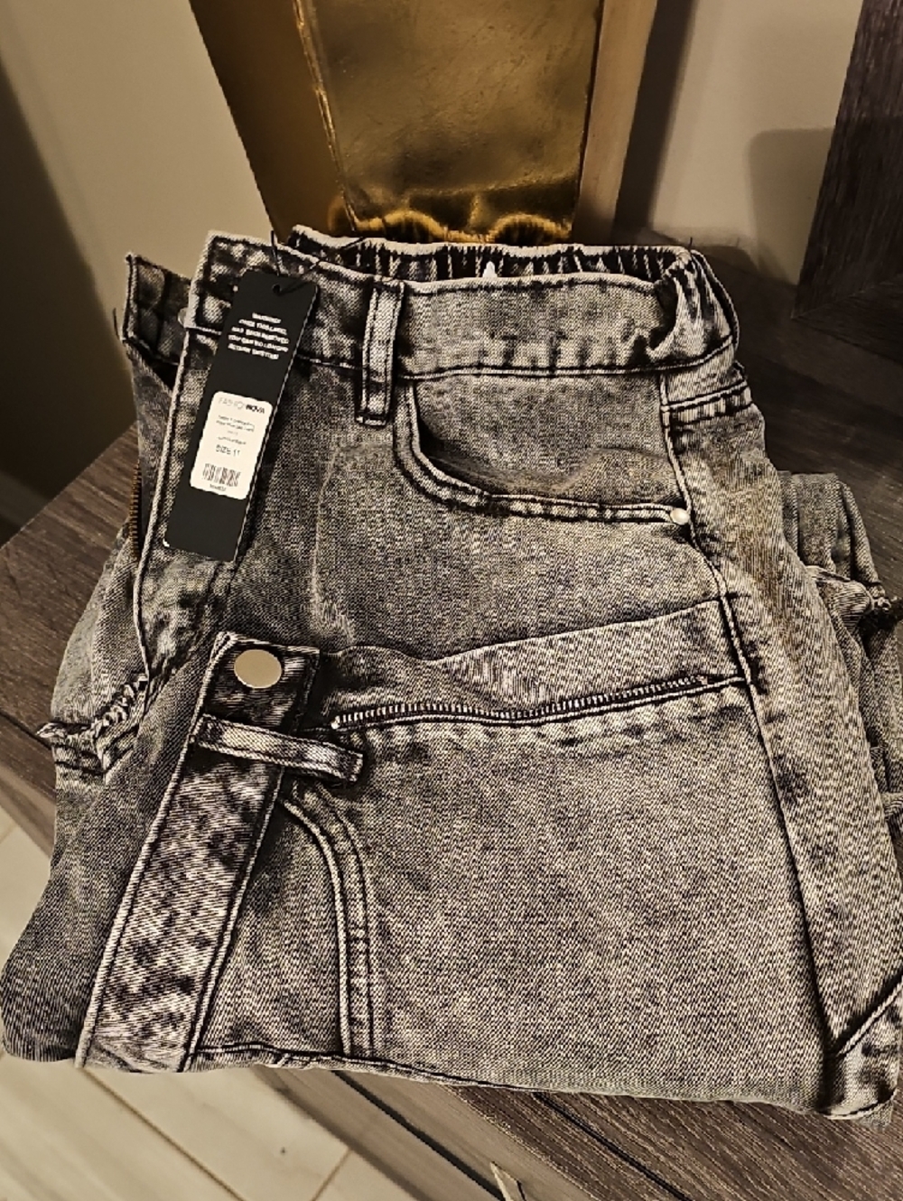 NEW Gray Cargo Jeans With Patch Pockets - Picture 3 of 4